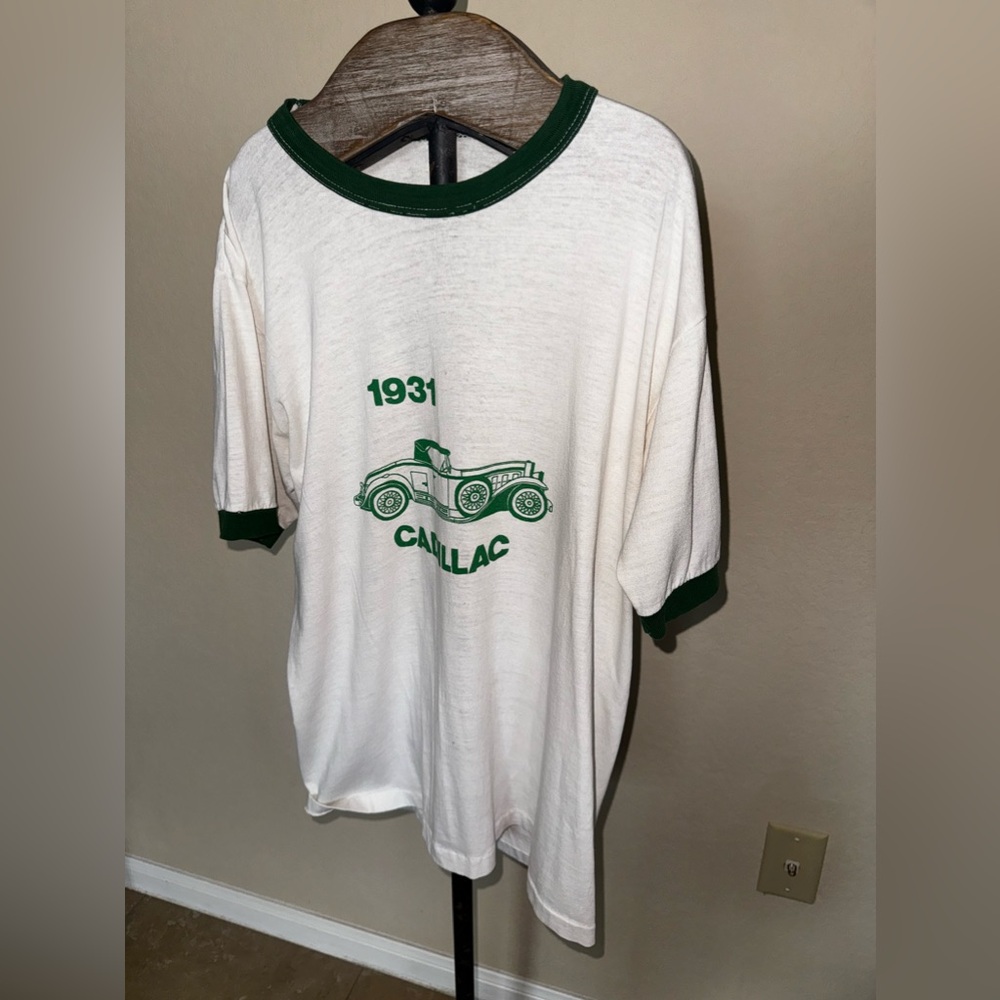 VINTAGE 1931 Cadillac shirt
